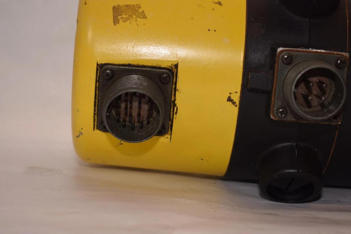 Used Fanuc DC Servo Motor OM A06B-0641-B011  A06B0641B011 2000M 2000rpm