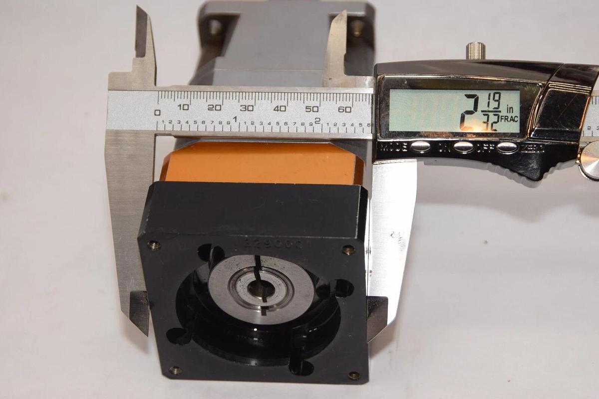 Used PARKER PS60-050-L2 PS60050L2 Ratio 50:1 50-1 GearHead