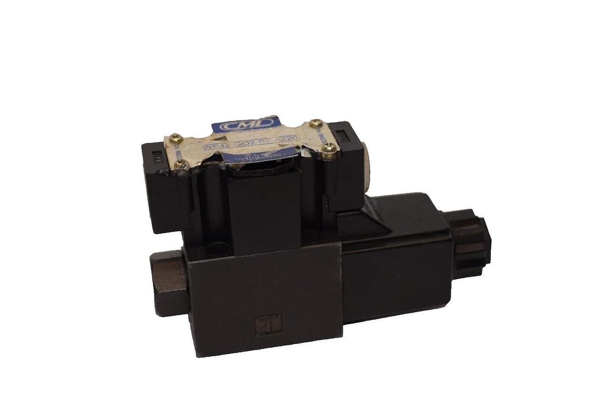 CML WE42-GO2-B2-A220 Solenoid Valve New - READ