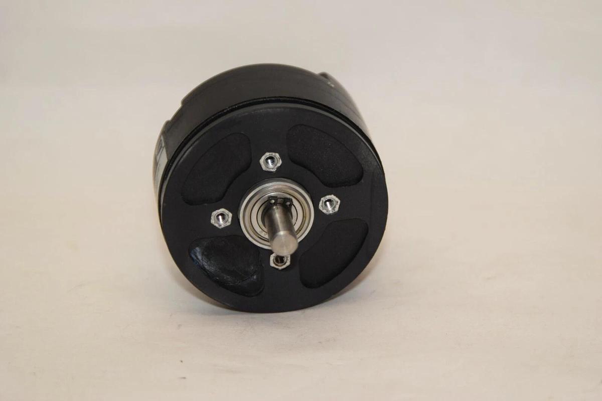 Used DRC DYNAMICS RESEARCH CORP. M21AAS0DB03-200 M21AAS0DB03200 Encoder