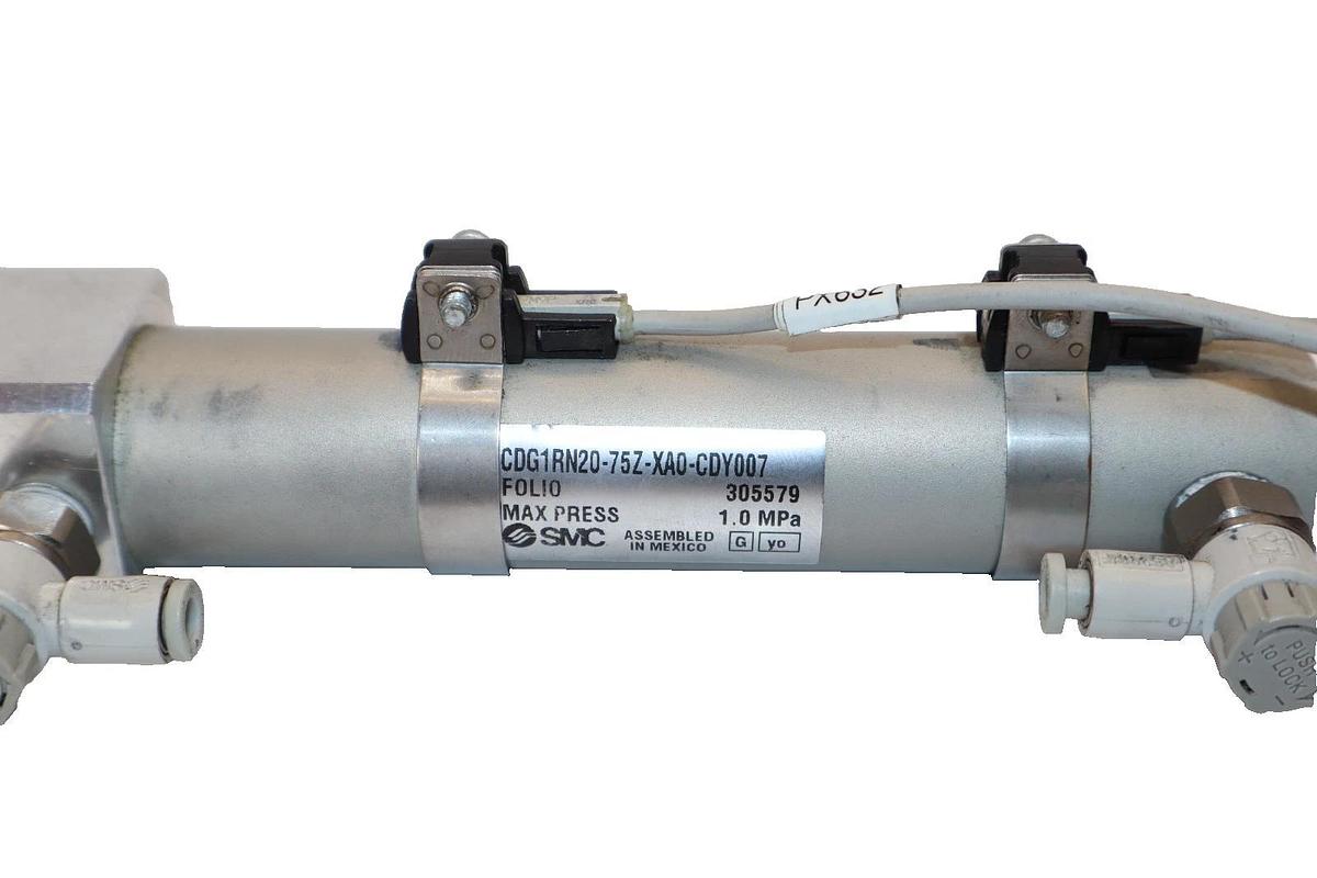 Used SMC Pneumatic Cylinder CDG1RN20-75Z-XA0-CDY007 1.0MPa  CDG1RN2075ZXA0CDY007