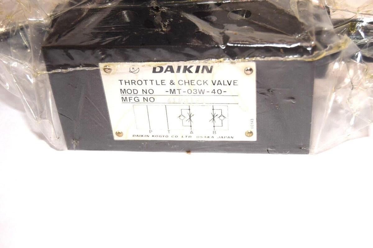 (NEW) DAIKIN MT-03W-40 , MT03W40 Throttle & Check Valve