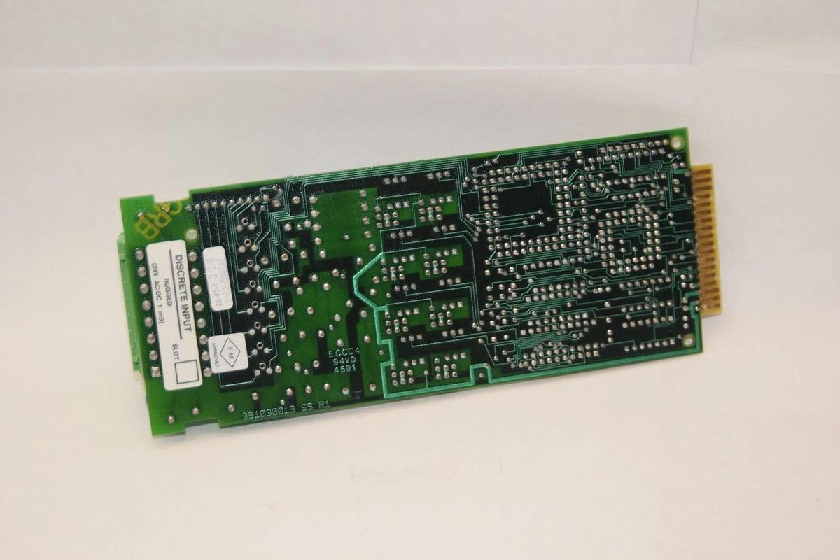 Used BRISTOL BABCOCK 392000-02-4 391030019 SS R1 ECCC4 Discrete Output Board