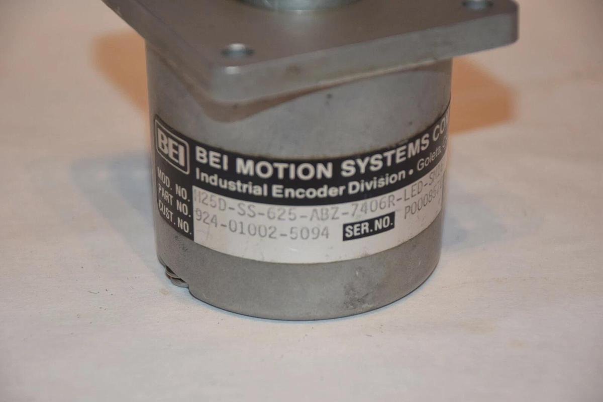Used BEI Industrial Encoder H25D-SS-625-ABZ-7406R-LED-SM16 H25DSS625