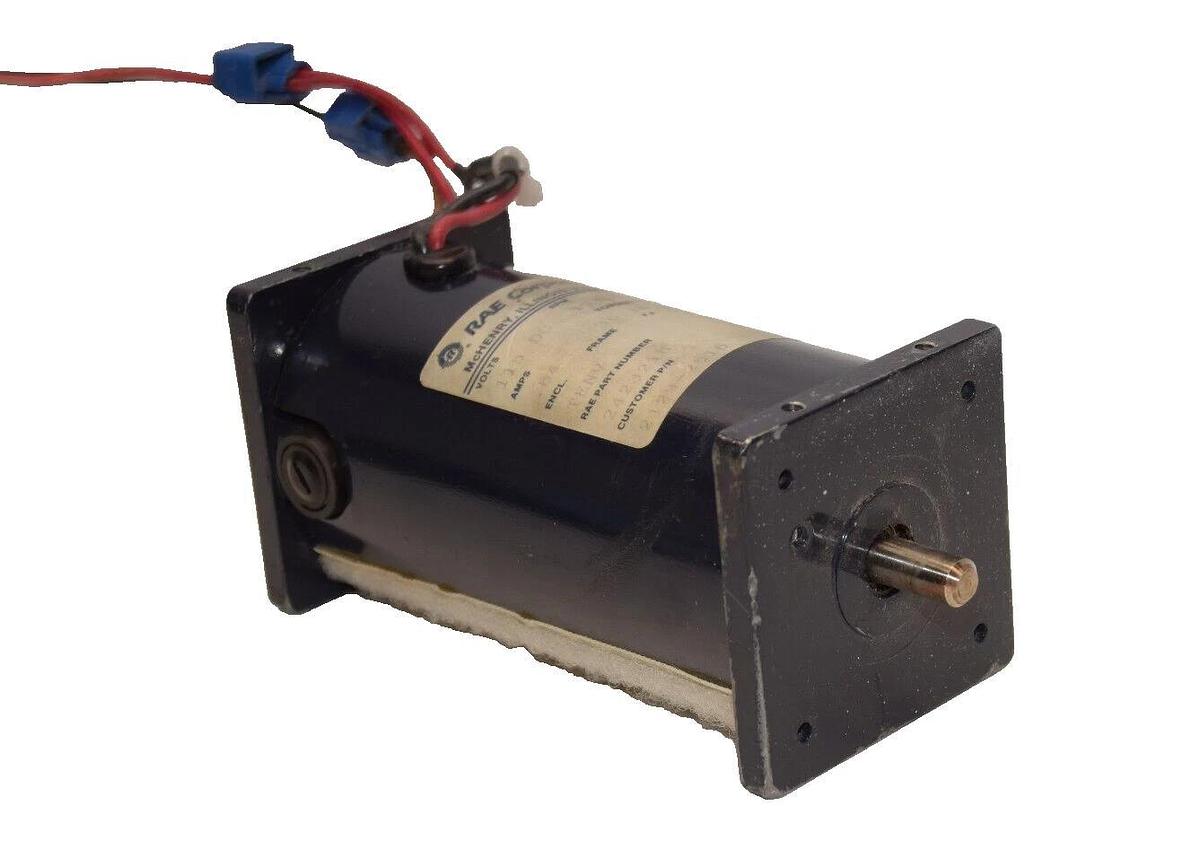 Used RAE Corporation Servo Motor 242316 115vdc TENV  36in oz 1980rpm
