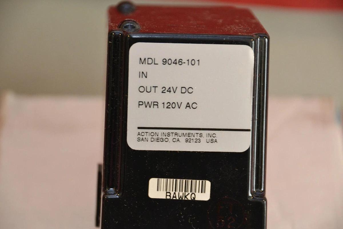 Used ACTION PAK RELAY MODULES 9046-101 9046 101 9046101