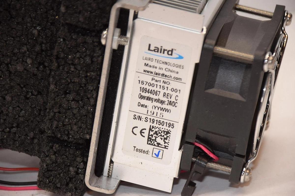 Used LAIRD TECHNOLOGIES 157001151-001 24Vdc Thermo Unit