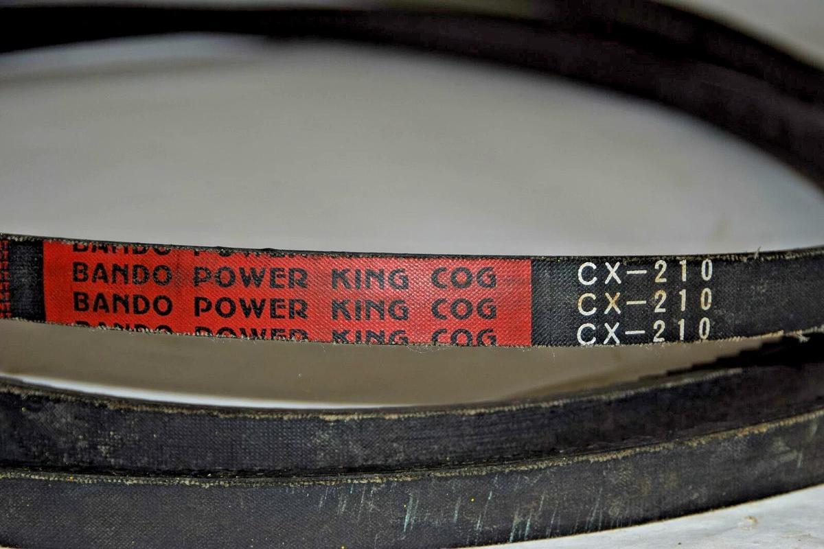 (New) Bando CX-210 Cogged V-Belt CX210 Belt