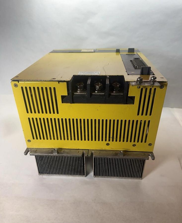 Used FANUC A06B-6121-H075#H550 Spindle Drive Amplifier C 82kW 480V 170A