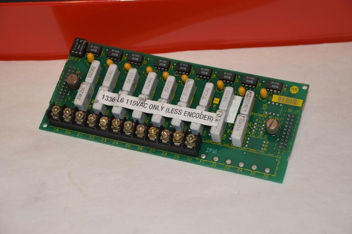 Used ALLEN BRADLEY 42336-172-52 4233617252 CIRCUIT BOARD