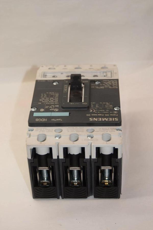 Used SIEMENS 3VL2510-2PE33-0AA0 HDK3T100F 3VL9210-6PE30 100A  HDK3T100 100 Amp 100 A