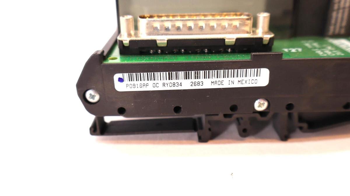 Used FOXBORO INVENSYS FBM201 P0916AP 0C RY0834 0-20mA 8pt 8 Input Module