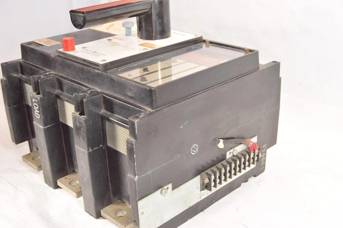 Used GE GENERAL ELECTRIC THPVVF3604 400A Amp TP9VT20 PowerBreak Circuit Breaker