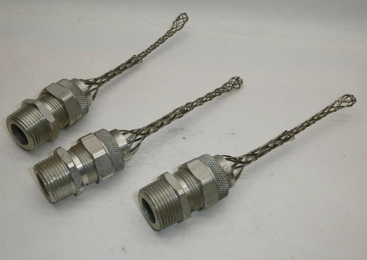 (NEW - Lot of 3) 36257 .250-.375 Strain Relief Cord Grip