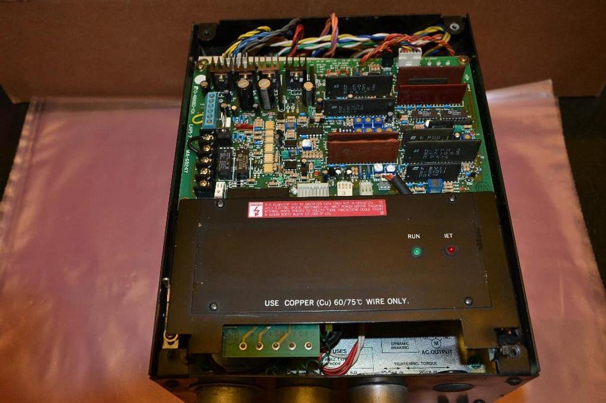 Used Reliance VS Variable Speed Drive GP-1200 1AC4002U 2.7kva 2.7 kva 2hp 2 hp 3ph