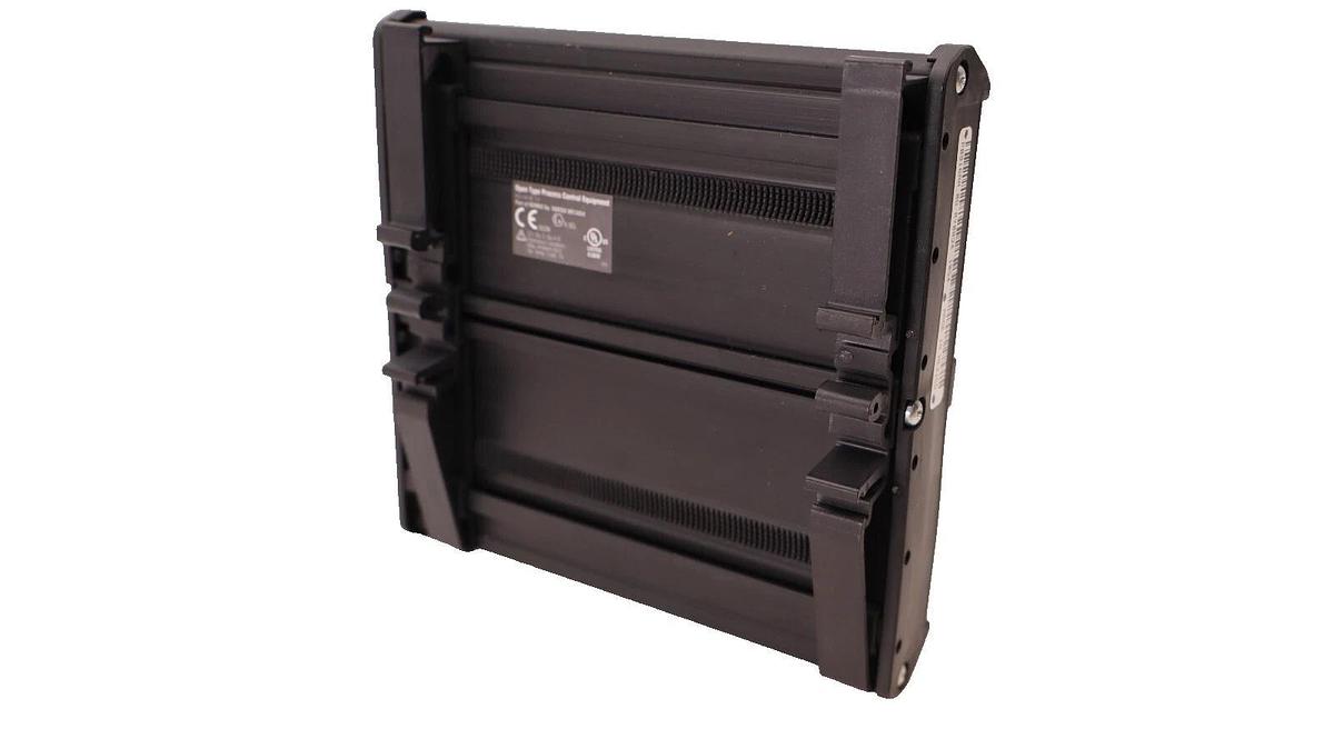 Used FOXBORO INVENSYS FBM207 P0916AM 0D RY0834 Voltage Monitor 16 Input Module