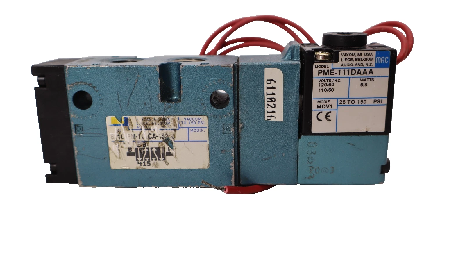 Used Mac Valves 811C-PM-111CA-152 4-Way Solenoid Valve with PME-111DAAA Valve