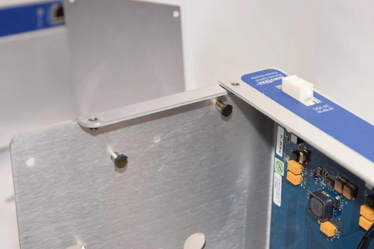 Used TSI / AEROTRAK APC 7301-PFPA 0.3/0.5/5um, 0.1CFM Remote Particle Counter