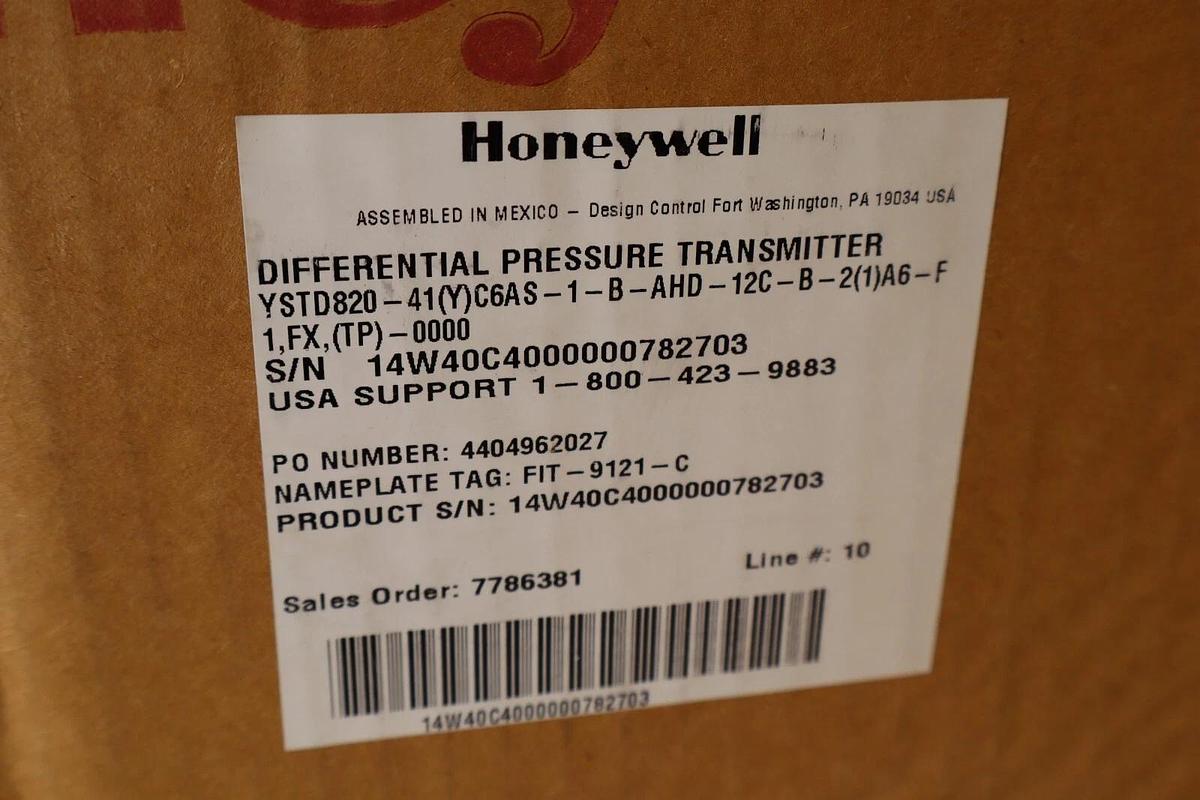 Honeywell Diff Pressure Transmitter ST800 YSTD820-41(Y)C6AS-1-B-AHD-12C-B-2 NEW