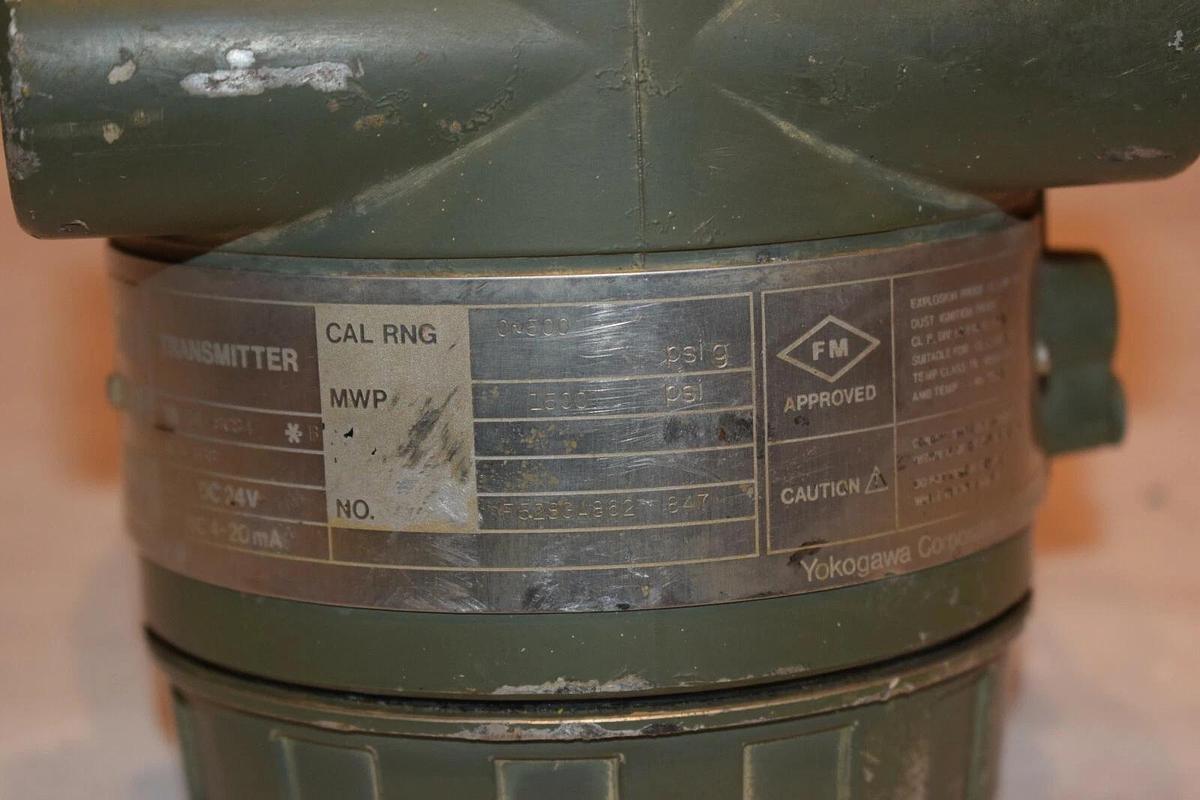 Used YOKOGAWA YA43F-SCS4/FMF1/TBS  YA43FSCS4FMF1TBS  Pressure Transmitter
