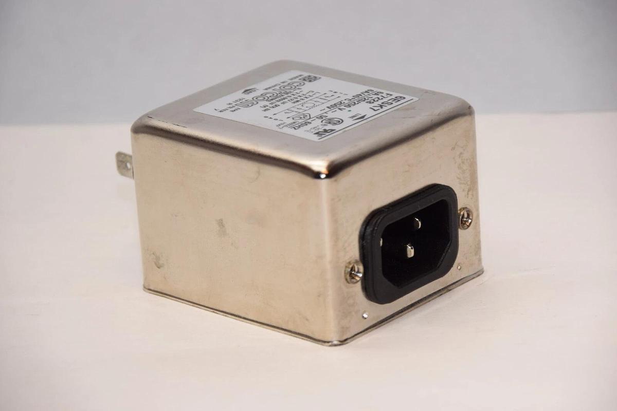 Used CORCOM 6ESK7 6A 120/250V 50-60Hz Power Entry Module