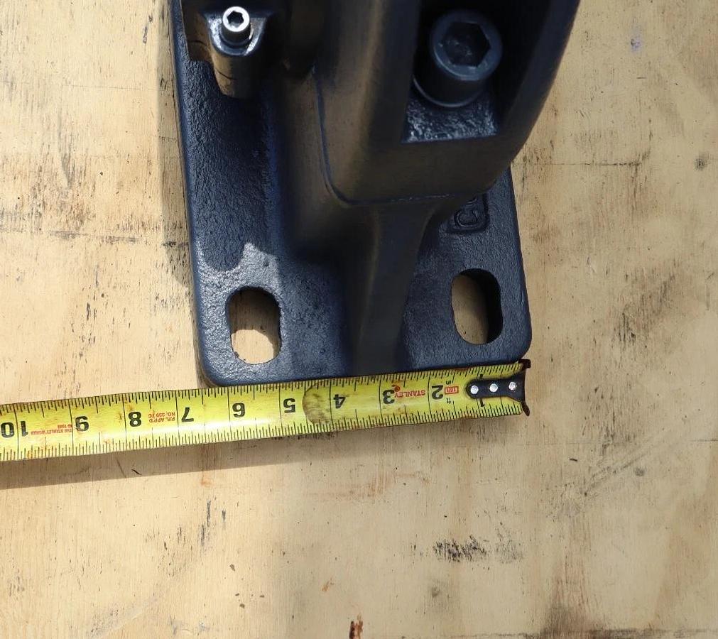 Cooper Pillow Block Bearing Housing MSP407GR MSP 407 GR MC407GR 4-7/16" NOS