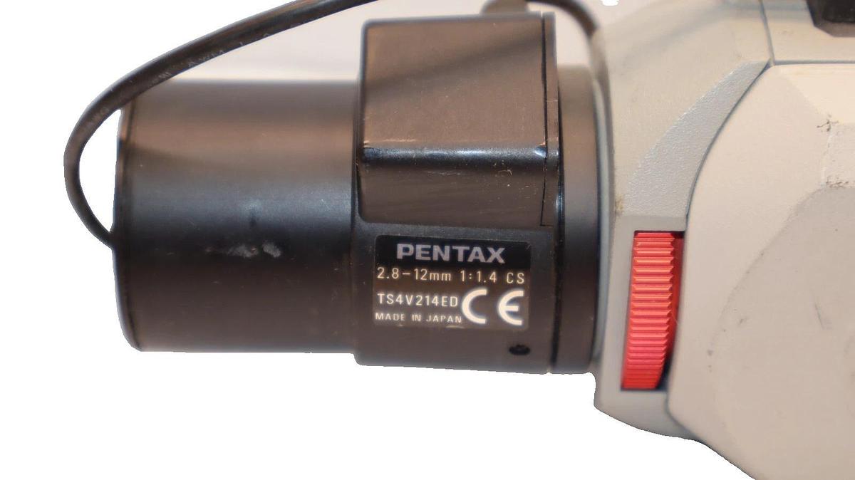 Used DEVIEW CFH22 24Vac 4.2W 60Hz Day / Night CCD Camera W/TS4V214ED 2.8-12mm Lens