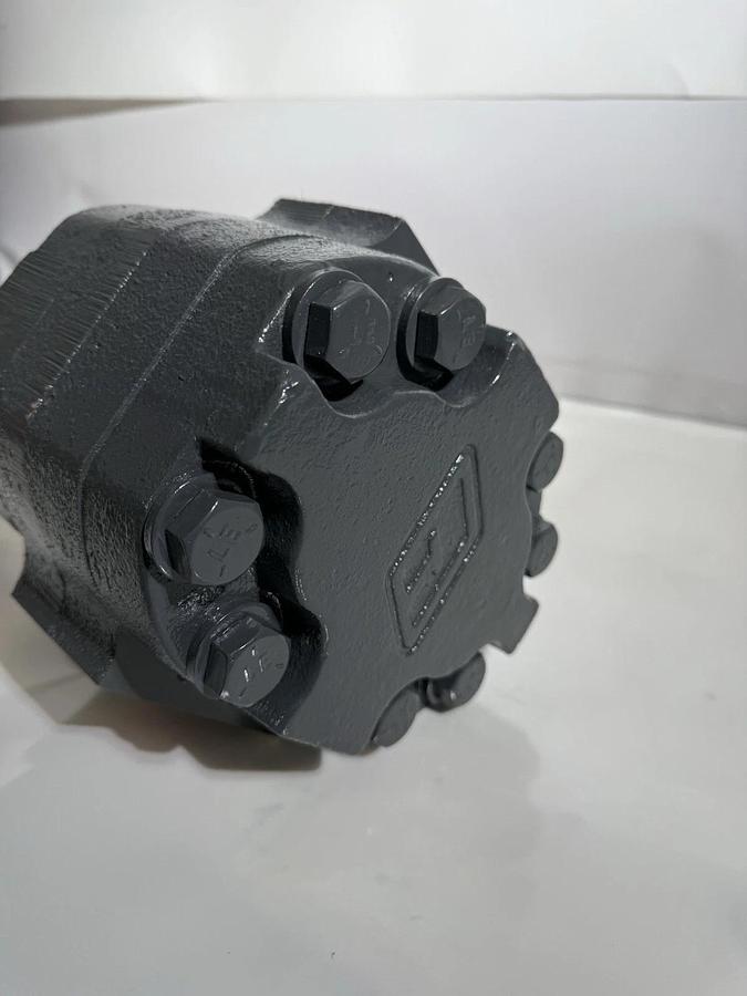 Commercial Intertech Parker Hydraulic Gear Pump 3169718105  SB1685 (Rebuilt)