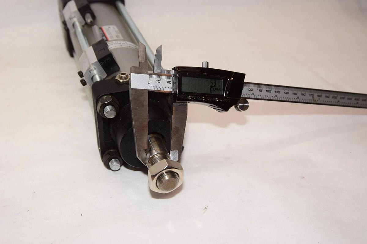 Used SMC ACNL-X2-63X125-CB-P75Z-X338 1.0MPa 145psi Air Cylinder