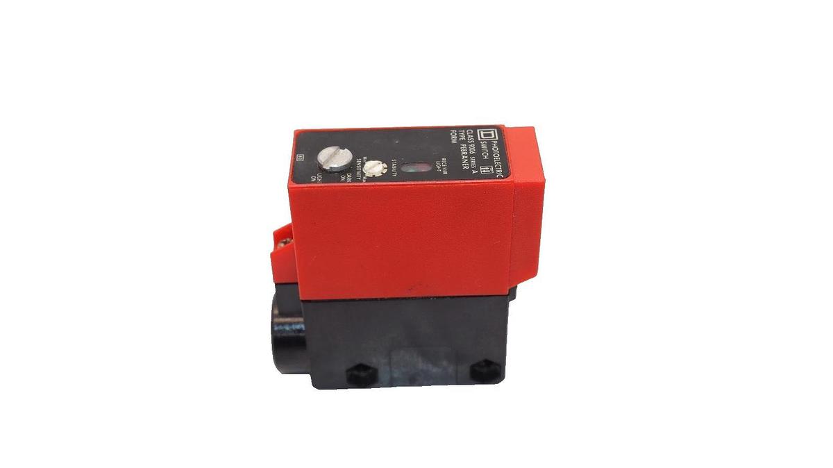 Used Square D 9006 PE8RANER Series A Photoelectric Relay Switch