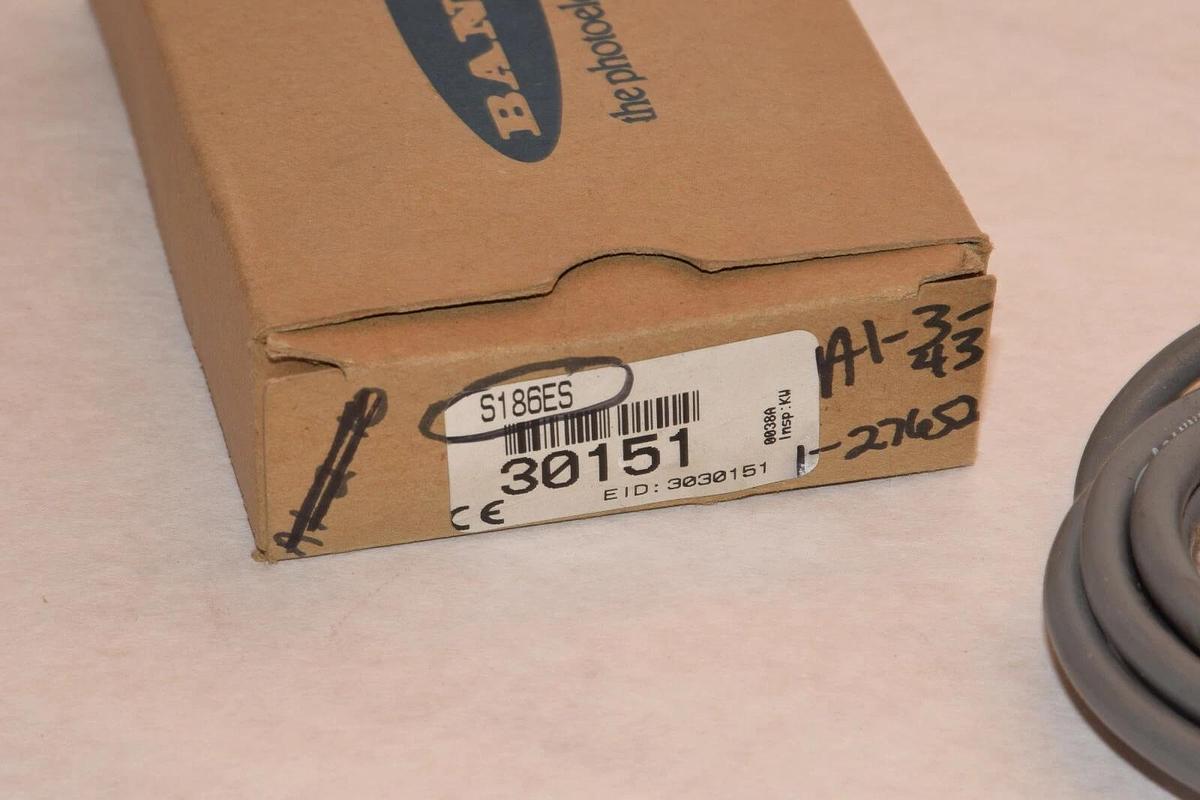 BANNER S186ES S18 10-30Vdc Sensor (NEW)
