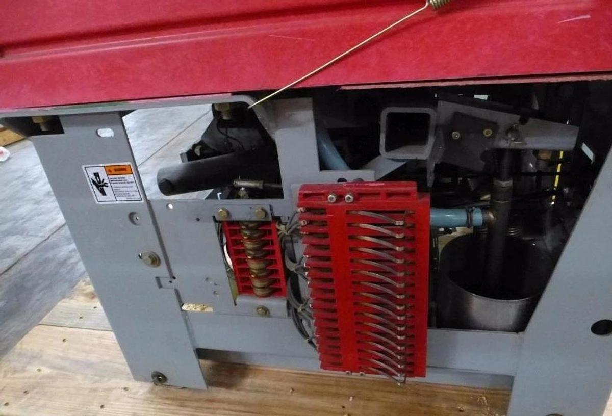 Used Siemens FB-500A1 512-2 1200A High Voltage Circuit Breaker 125vdc 1200 Amp 125v