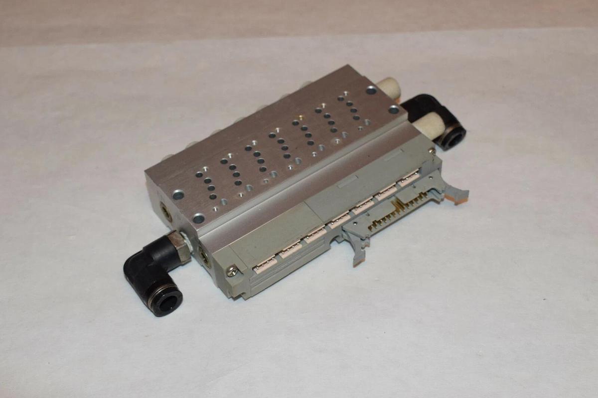 NEW SMC 41P SYJ 41PSYJ 7-STATION MANIFOLD 24V 26pin CONNECTOR