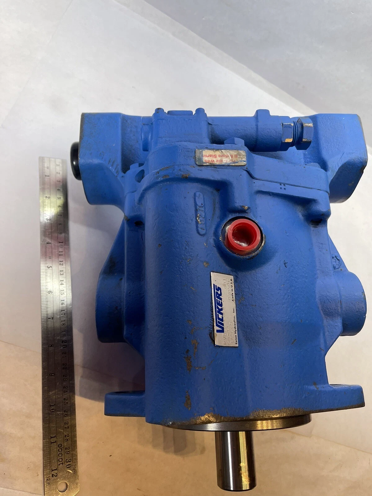 Used Vickers PVB20-LSFW-20-CM-11 LH ROTATION 20 GPM Hydraulic Piston Pump "Rebuilt"