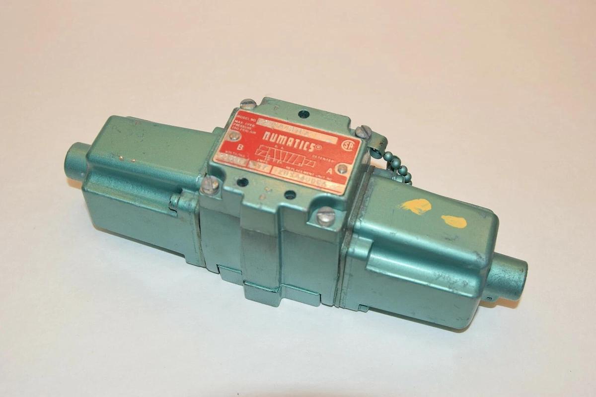 NUMATICS 12DSA431CA 12DSA400CA 120V 17A Solenoid Control Valve