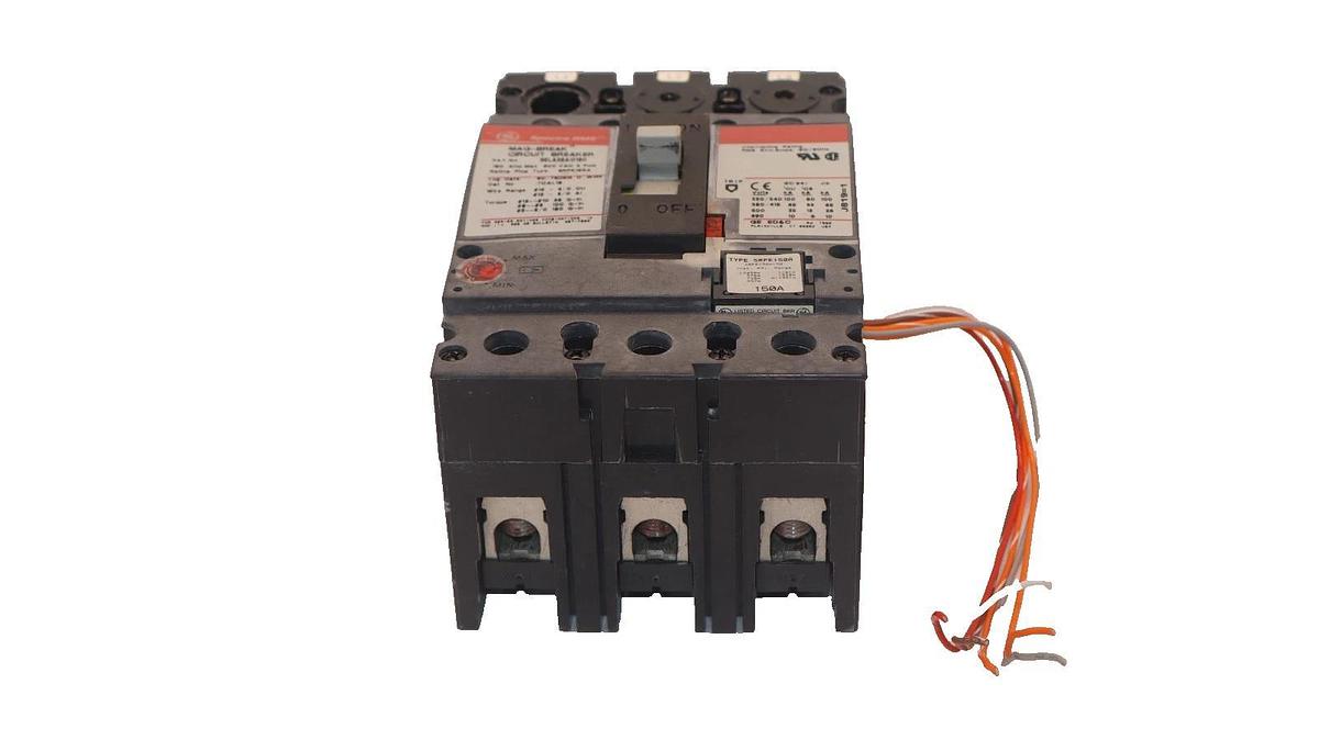 Used GE GENERAL ELECTRIC SELA36AI0150 150A 150 A Breaker SRPE150A Shunt SAUXPAB2 Aux