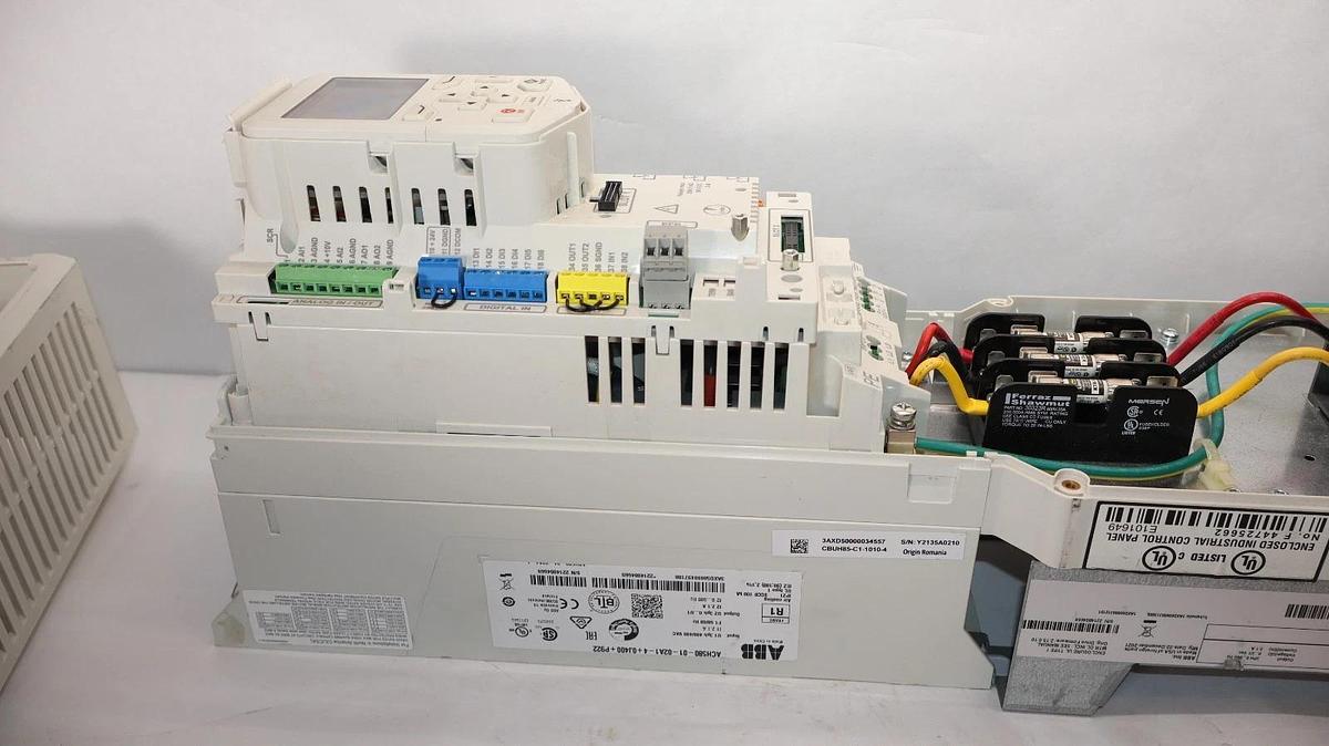 Used ABB VFD DRIVE ACH580-01-02A1-4+0J400+P922 400/480v 3ph ACH580-PDR-02A1-4