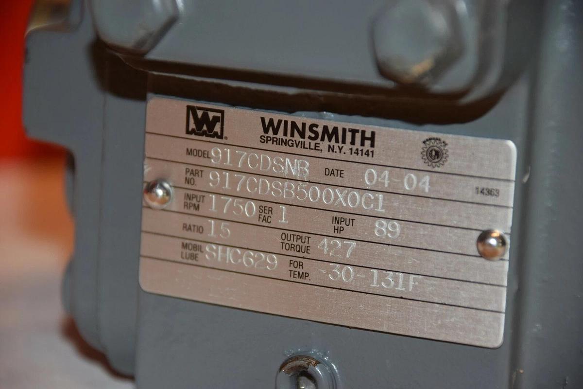 NEW WINSMITH 917CDSNB 917CDSB500X0C1 15 RATIO, 89 HP, 1750 RPM SPEED REDUCER