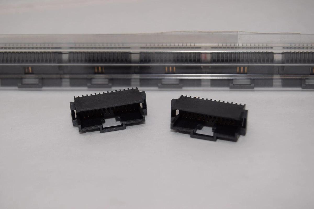 (Lot 8) TYCO 1253-0999 Header 2x13 26 Pin Vertical Shrouded Connector 1.27mm NEW