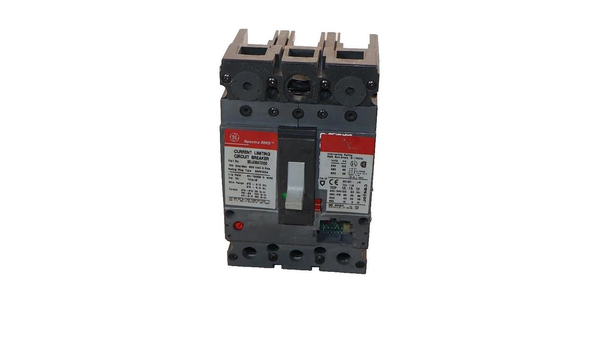 Used GE 100A 100 Amp Spectra Circuit Breaker 600V 3-Pole SELA36AT0100 W/O Plug