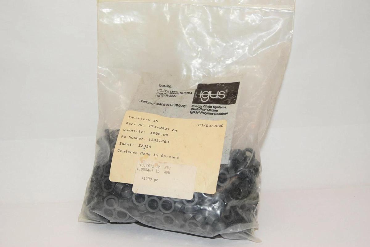 (NEW - Approx. 1000) IGUS MFI-0607-04 MFI060704 Flanged Bearing