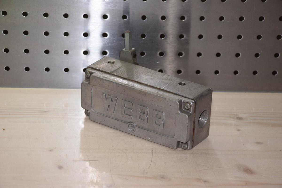 WEB 8300-1 8300-I LIMIT SWITCH NEW