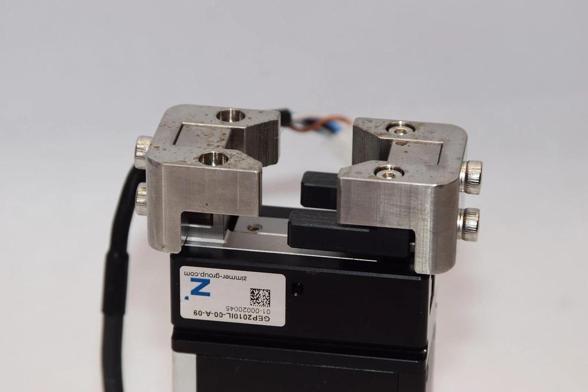 Used ZIMMER GROUP GEP2010IL-00-A-09 Jaw Parallel Grippers