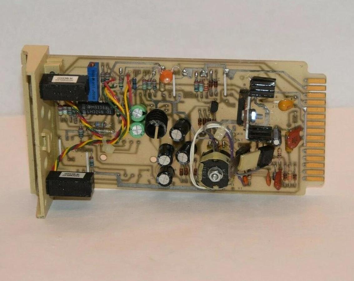 Used MOORE ACT/0-5A/4-20MA/24DC-EM  ACT05A420MA24DCEM ACT AC Current Transmitter