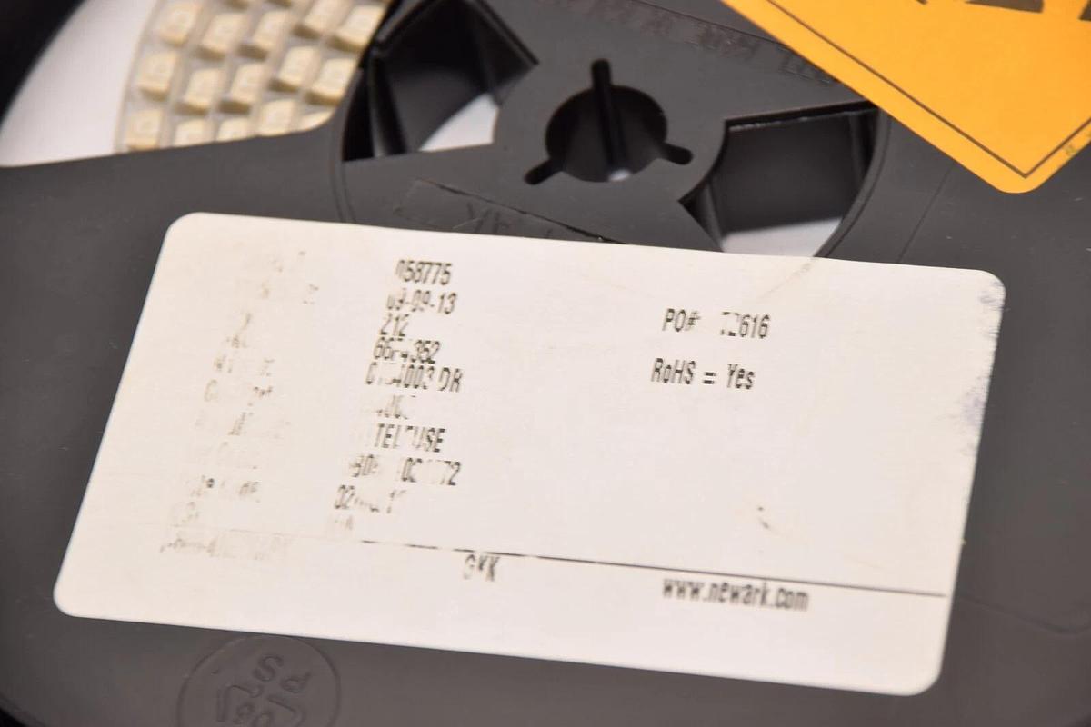 (NEW - Lot of 212) LITTEL FUSE 0154003DR , 0154003.DR , 154003 3A Amp Fuse