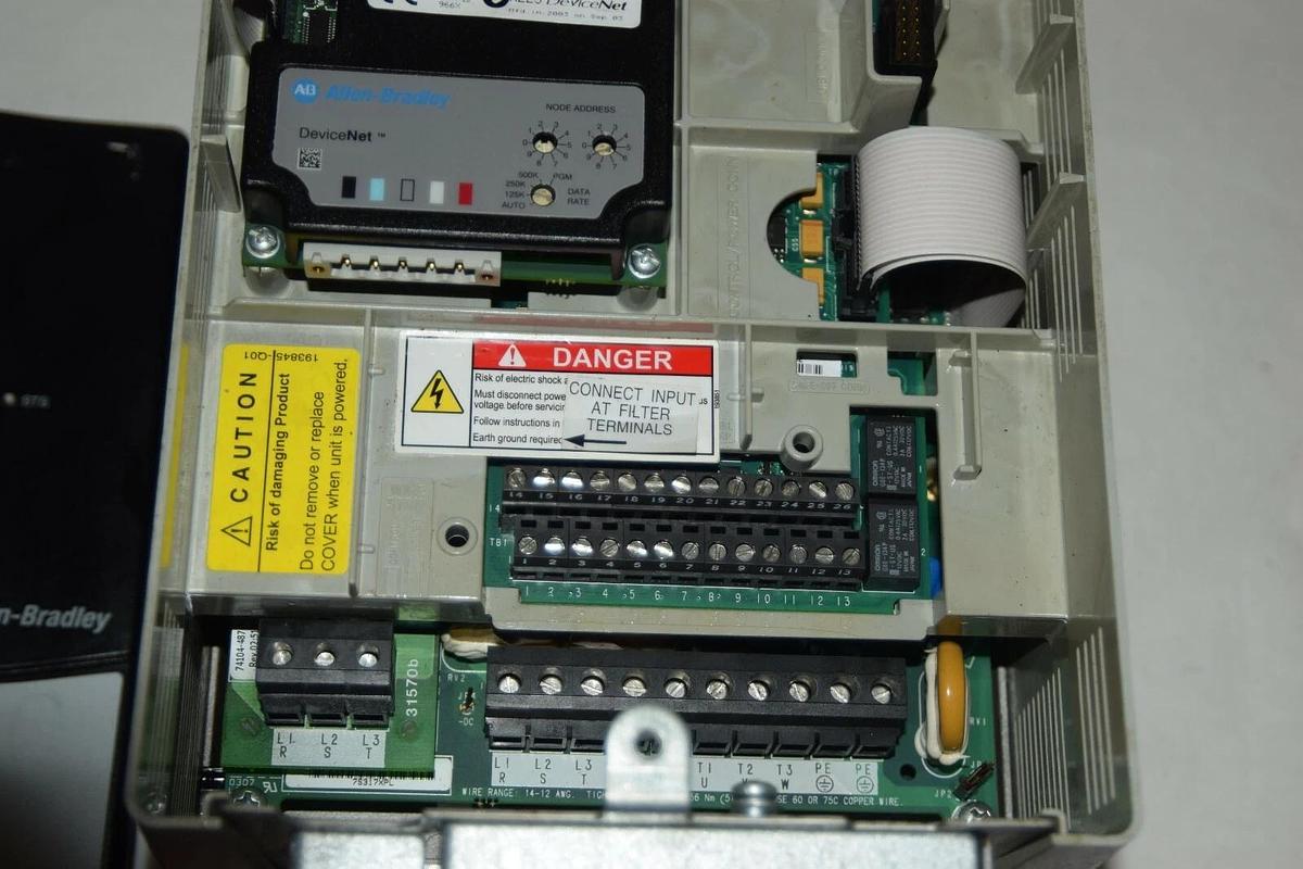 Used Allen-Bradley PowerFlex 70 20AD2P1A3AYNADNN Series A 1HP AC Drive