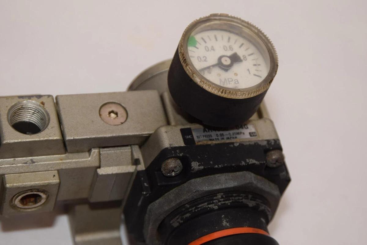 Used SMC AR4050-04G , AF4000-04D , VHS4500-04 Regulator W/ Filter & Gauge Assembly