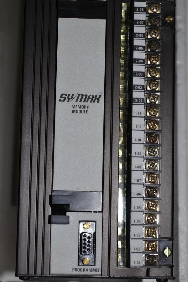 SQUARE D SYMAX Model 100 Programmable Controller 8020 SCP-111 SCP111 NEW
