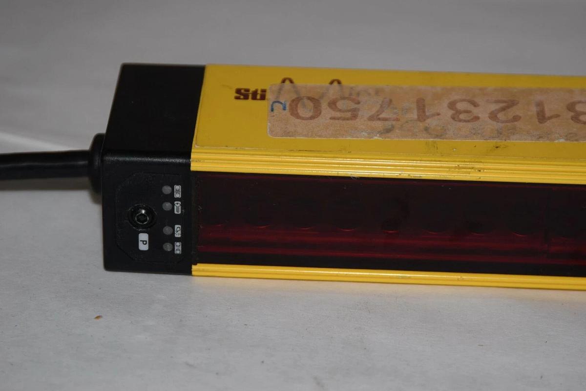 Used STI MS46-30-1045-R-FP-FD2 70158-1566 Range 0.3-9m Safety Light Curtain