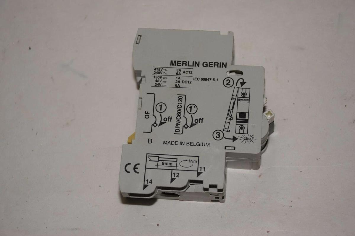 Used MERLIN GERIN C60N MULTI9 4A 277VAC TYPE C 2 POLE CIRCUIT BREAKER